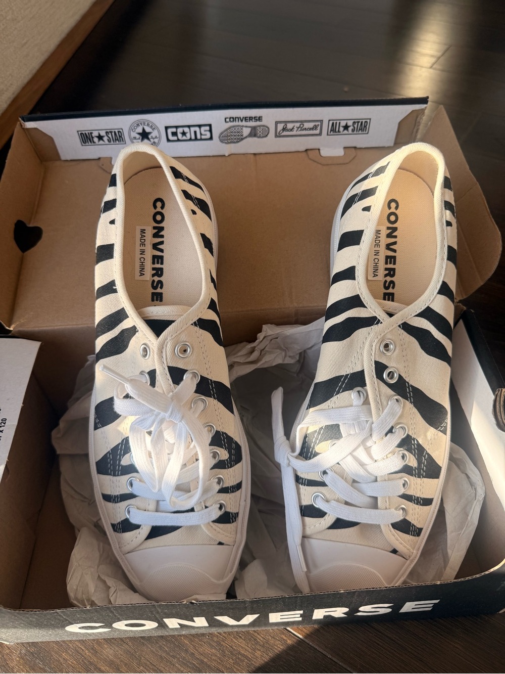 Converse Low Top Zebra Stripe Sneakers - Black & Cream